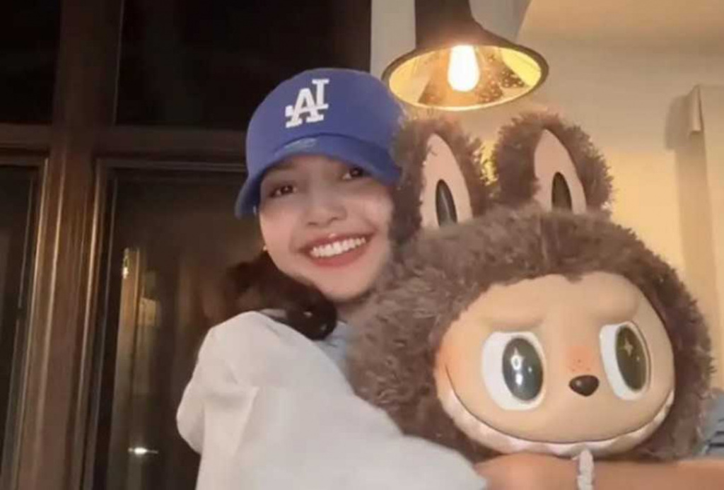  Lisa 